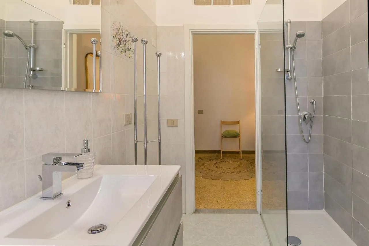 Brezza Marina Apartment Сан-Винченцо 0*,